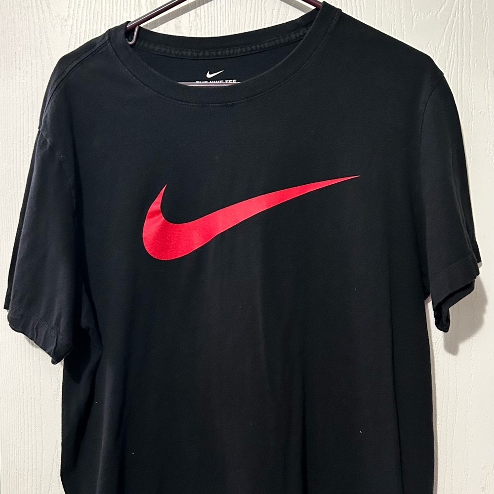 Nike T Shirt Black With Red Logo